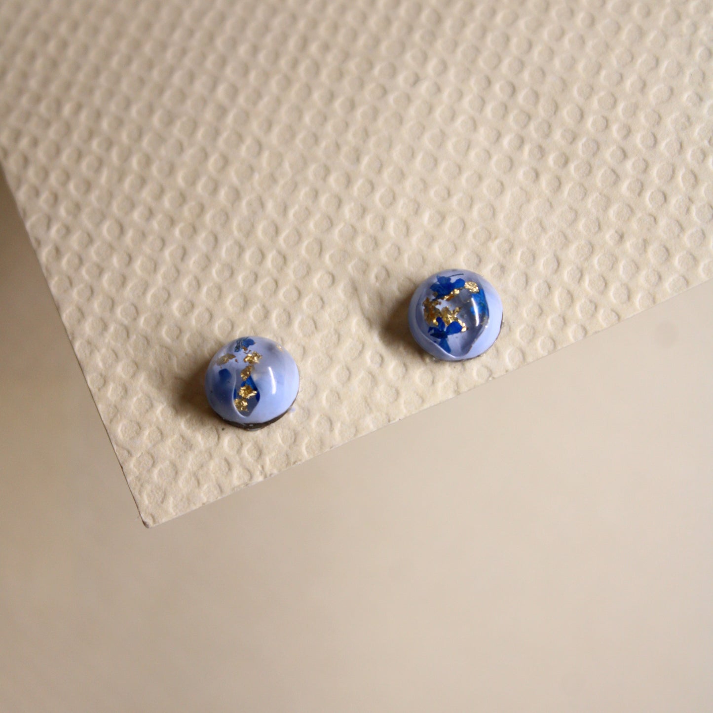 Puces d'oreilles Andromède Bleu