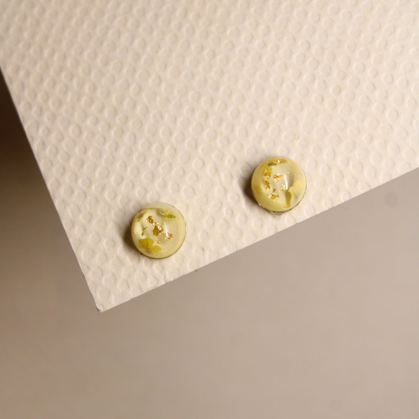 Puces d'oreilles Andromède Jaune