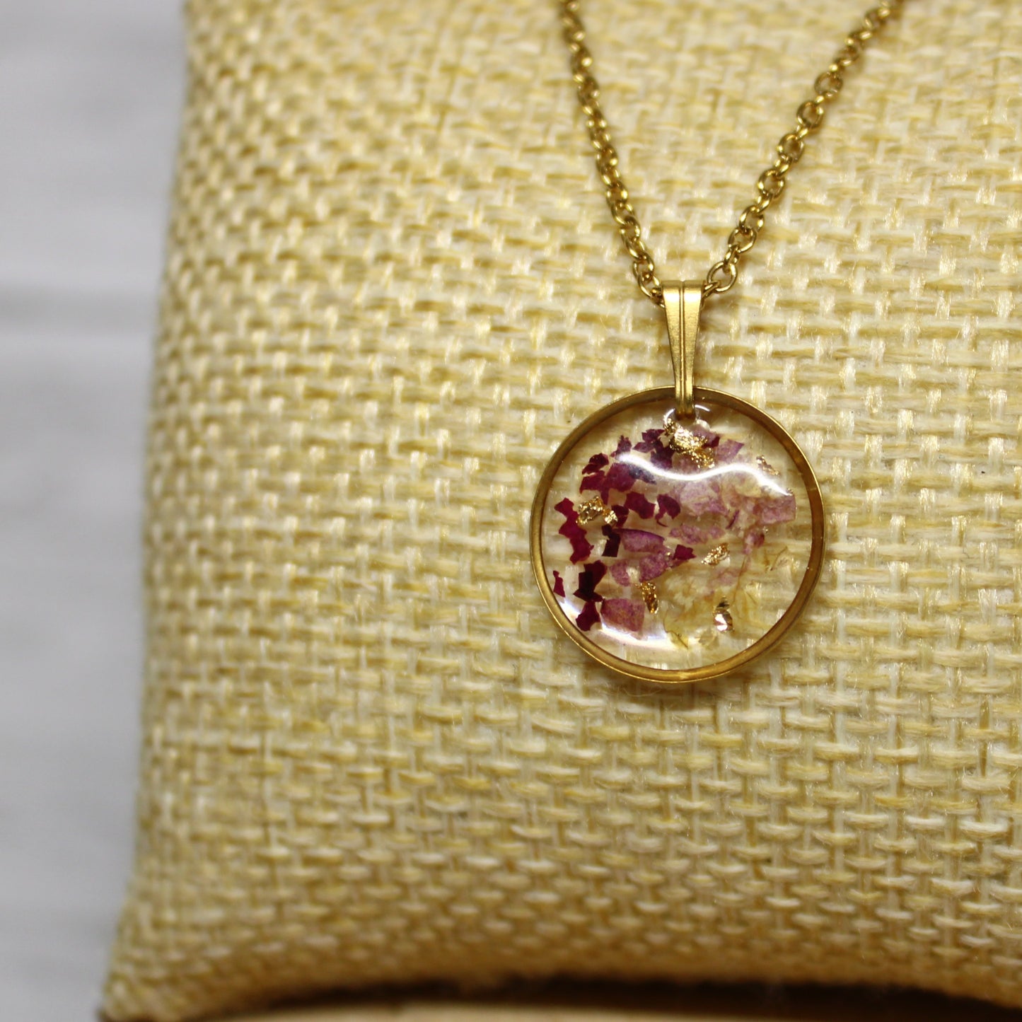 Collier Juin