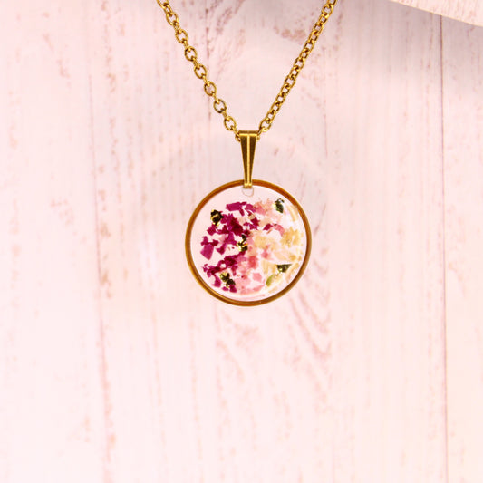 Collier Juin